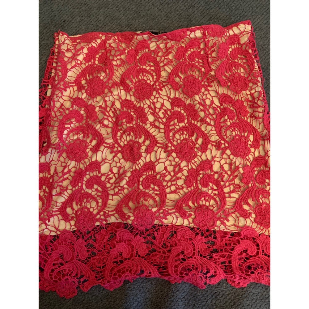 INC International Concepts Pink Floral Crochet Lace Mini Skirt Size 6 Scalloped - Picture 5 of 8